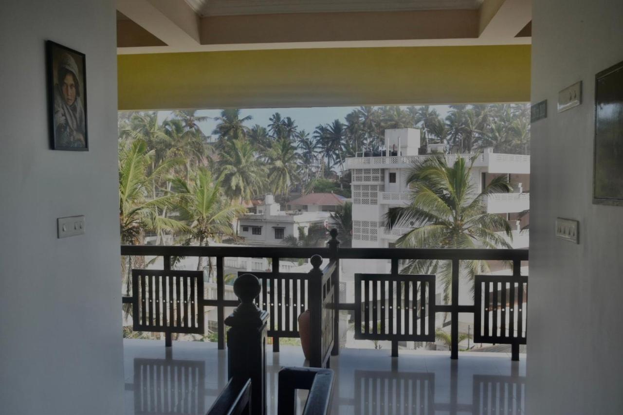 كوفالام Palm Tree Hotel المظهر الخارجي الصورة