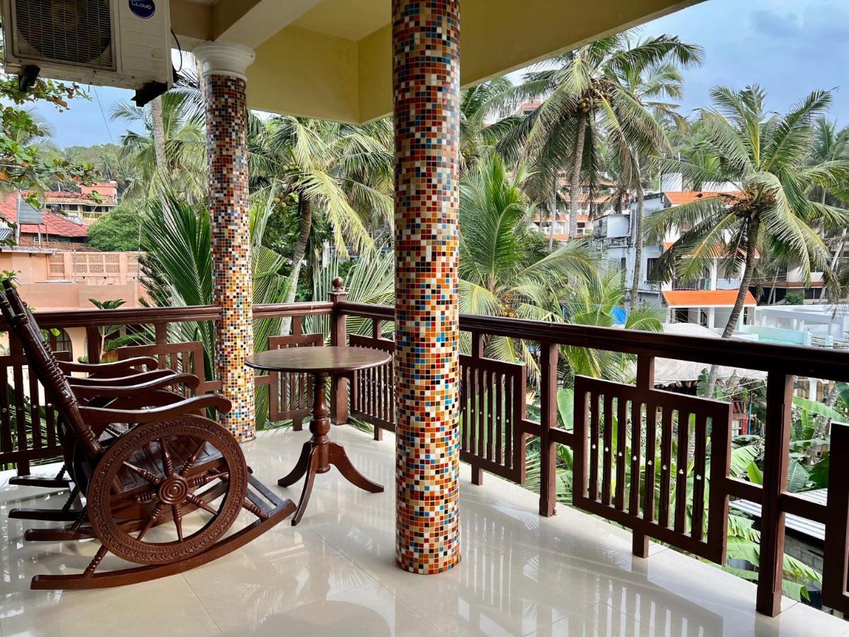 كوفالام Palm Tree Hotel المظهر الخارجي الصورة