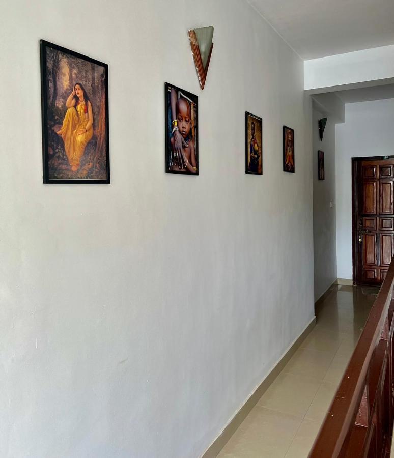 كوفالام Palm Tree Hotel المظهر الخارجي الصورة